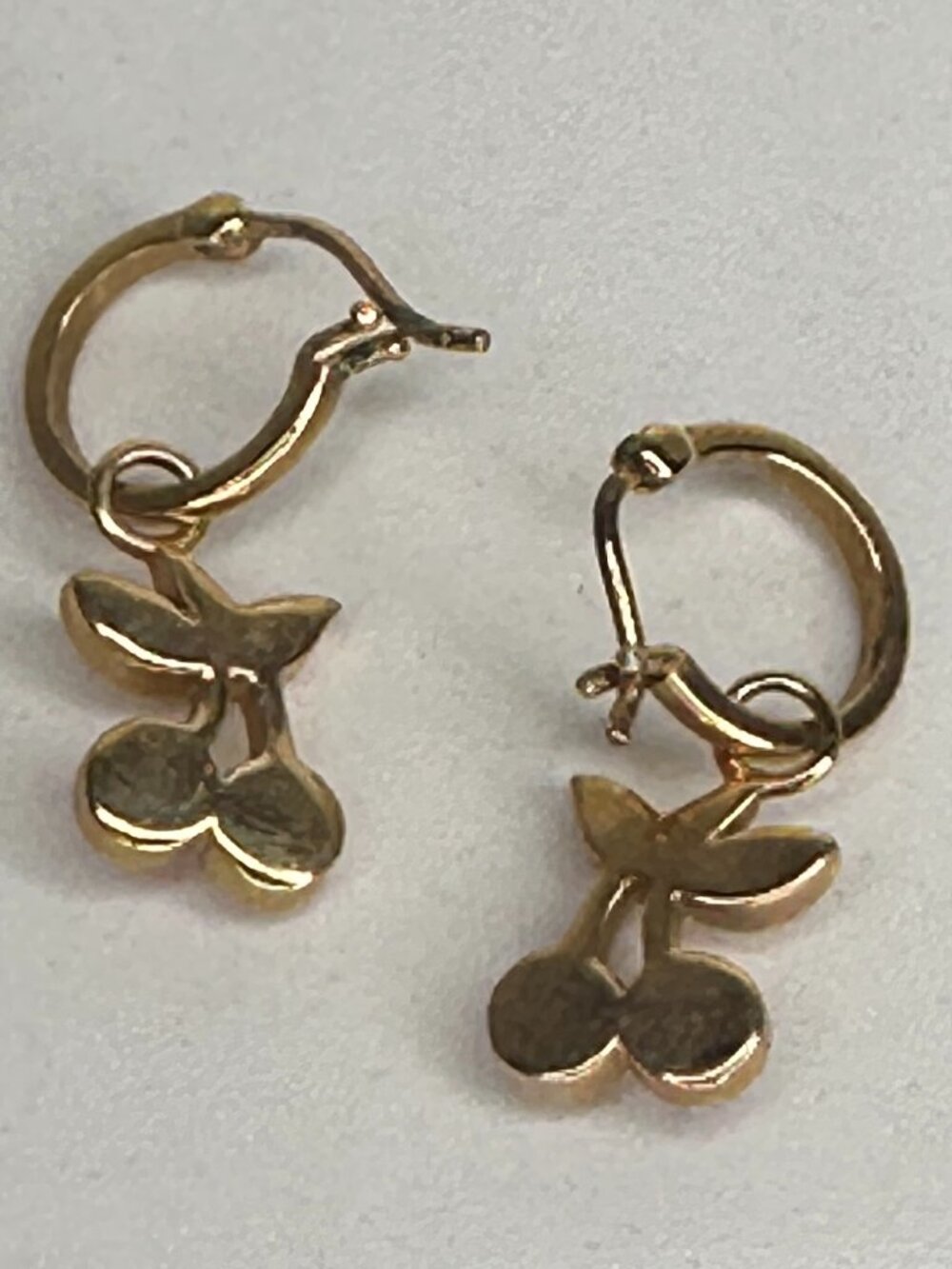 Coach Pink Cherry Charm Huggie Hoop Earrings Gold Tone - Picture 9 of 9